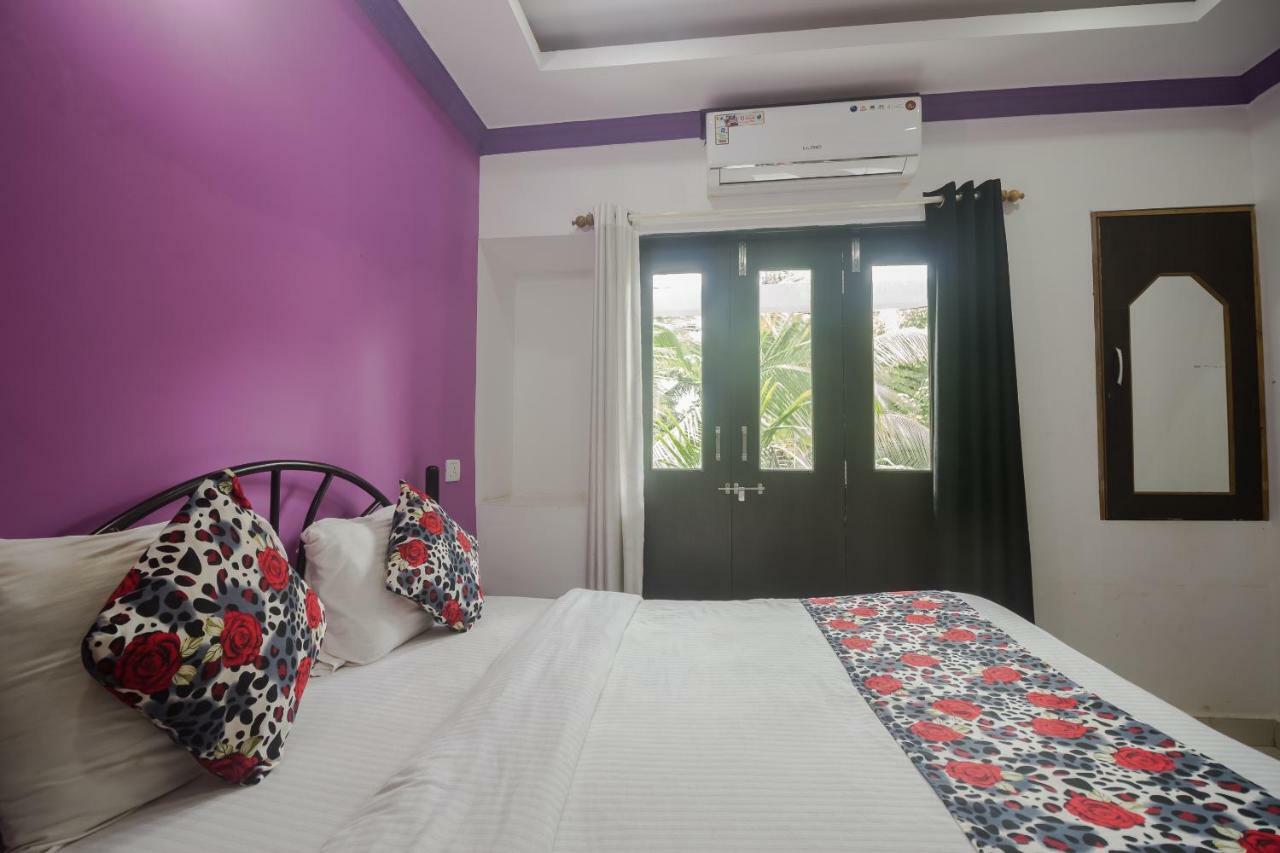 Queen Of Queen'S Otel Calangute Dış mekan fotoğraf