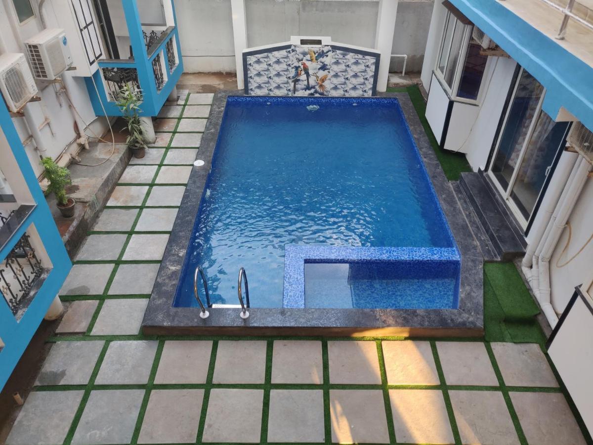 Queen Of Queen'S Otel Calangute Dış mekan fotoğraf